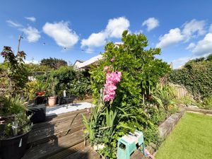 Photo 16- click for photo gallery